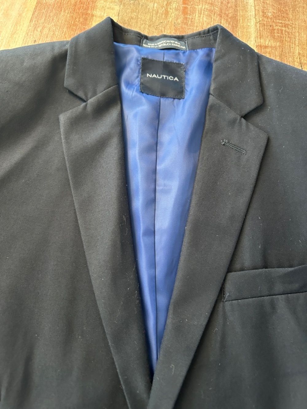 Nautica Navy Blazer with Gold Buttons: Youth 18/Men’s S - Picture 2 of 14